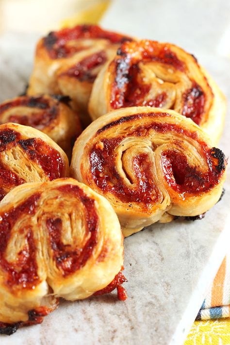 An epic appetizer that's easy to make with three simple ingredients. | The Suburban Soapbox Savory Palmiers, Veggie Appetizers, Tomato Jam, Puff Pastry Recipes, Thanksgiving Appetizers, Finger Food Appetizers, Easy Appetizer Recipes, Best Appetizers, Appetizers Easy