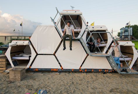 B-AND-BEE - Stackable Honeycomb Structure - http://www.tinyhouseliving.com/b-and-bee-stackable-honeycomb-structure/ Music Festival Camping, Sleeping Pods, Camping Pod, Tiny House Swoon, Temporary Housing, Festival Camping, On The Top, Tent Camping, Design Awards