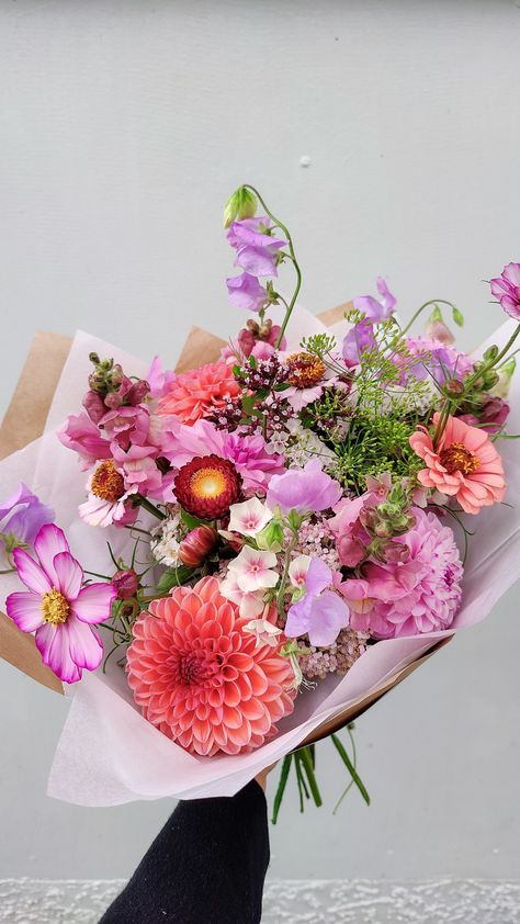 Summer Bouquet | Garden inspired Florals with Daisy Duke Dahlia, Zinnia,  Sweet Peas, Cosmos, Strawflower & Phlox Zinnia And Cosmo Bouquet, Strawflower Bouquet, Dahlia Bridal Bouquet, Sweet Pea Bouquet, Zinnia Bouquet, 1920s Bungalow, Bouquet Garden, Bridal Bouquet Peonies, Daisy Duke