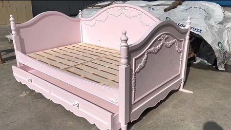 Pink Bed Frame, Pink Bed, Pink Room Decor, Cute Furniture, Future Room, Cute Bedroom Decor, Cute Room Ideas, Pretty Room, Dreamy Room