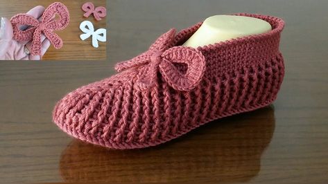 Front Post/Back Post Double Crochet Slippers Crochet Sleepers, Crocheting Tutorial, Sandal Rajut, Crochet Lace Scarf Pattern, Bow Slippers, Knit Slippers Free Pattern, Easy Crochet Slippers, Crochet Slipper, Crochet Slippers Free Pattern