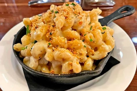 Outback Steakhouse Mac and Cheese Outback Mac And Cheese Recipe, Outback Steakhouse Mac And Cheese Recipe, Outback Steakhouse Mac And Cheese, Steakhouse Mac And Cheese Recipe, Steak Mac And Cheese, Steakhouse Mac And Cheese, Outback Recipes, Easy Mac And Cheese, Holiday Dishes