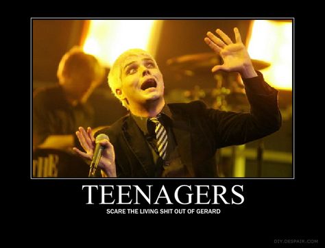 Teenagers scare the living shit out of me too Teenagers Scare The Living, Emo Band Memes, Fandom Jokes, Emo Love, Punk Rock Princess, Mcr Memes, Emo Quartet, Lol Pics, Three Days Grace