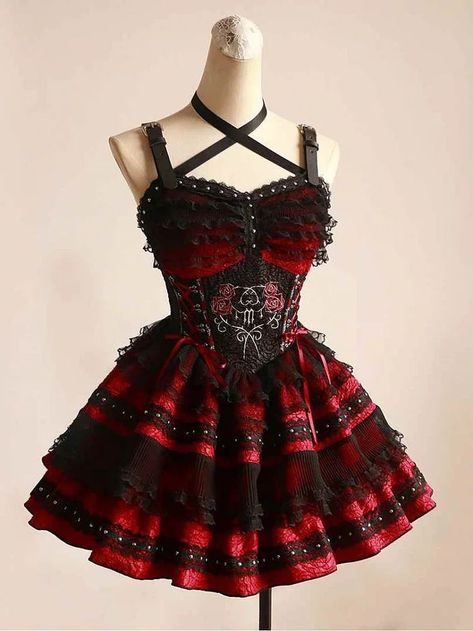 Lace Gothic Dress, Embroidery Jumper, Paznokcie Hello Kitty, Lolita Outfit, Lolita Outfits, Old Fashion Dresses, Jumper Skirt, Fairytale Dress, Skirt Short