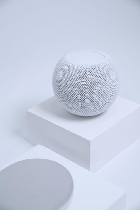 Homepod Mini Aesthetic, Apple Homepod Mini, Homepod Mini, Apple Homepod, Crib Ideas, Apple Iphone Accessories, Tech Aesthetic, Apple Technology, The Aesthetics