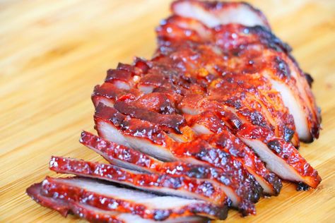 CiCiLi.tv - Cantonese Pork Belly Char Siu Recipe Pork Belly Recipes Videos, Char Siu Pork Belly, Char Siu Recipe, Bbq Roast, Char Siu Pork, Asian Appetizers, Pork Entrees, Braised Chicken Thighs, Pork Belly Recipes