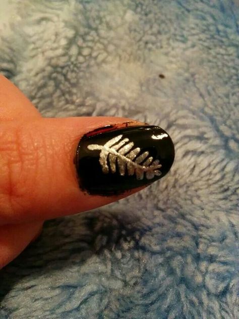 Silver fern for all blacks game.....should've tidied it up before the photo! Fern Nail Art, Fern Nails, Floral Nail, Silver Fern, Floral Nail Art, Fern Plant, All Blacks, Floral Nails, Macrame Plant Hanger