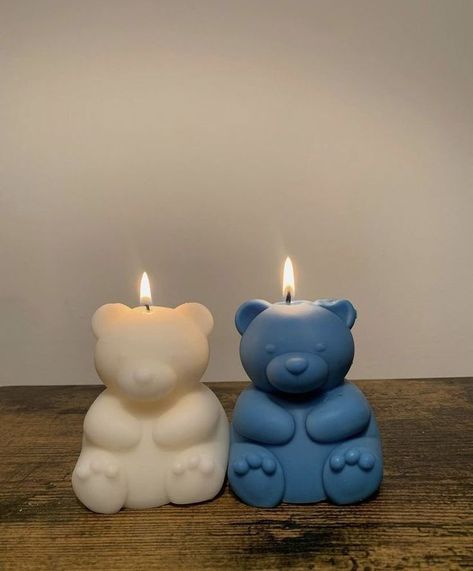 Funky Candles, Candle Obsession, Bear Candle, Valentine Candles, Homemade Scented Candles, Minimalist Candles, Water Candle, Pretty Candle, Cute Candles