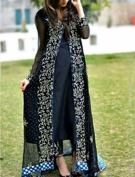 Shrugs Long Koti Style Kurti, Kurti Suit Designs, Clothes Party Night, Latest Party Wear Gown, Jacket Kurti, Shrug Design, Net Kurti, How To Wear Kimono, Net Jacket