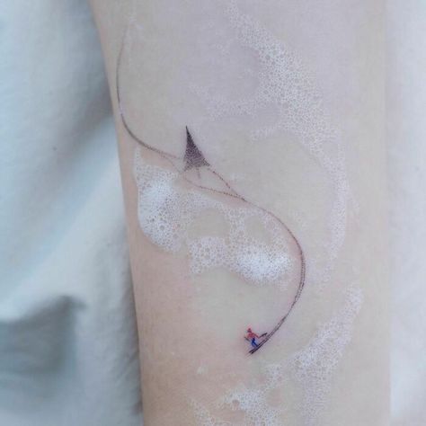 Skiing Tattoo Snowboarding Tattoo, Snowboard Tattoo, Skiing Tattoo, People Skiing, Minimal Tattoo Designs, Minimal Tattoo Ideas, Apple Tattoo, Cupid Tattoo, Minimal Tattoos