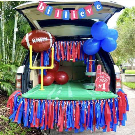 Buffalo Bills Tailgate, Holiday Family Activities, Trunker Treat Ideas, Halloween Car Decorations, Halloween Food Decorations, Homecoming Floats, Twin Halloween, School Halloween Party, Clever Halloween