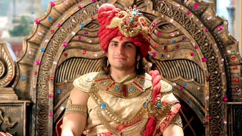 Chandragupta Maurya, Rajat Tokas, Indian Bridal Jewelry Sets, Indian Aesthetic, Bridal Jewellery Indian, Film Aesthetic, Bridal Jewelry Sets, Indian Bridal, Bridal Jewelry