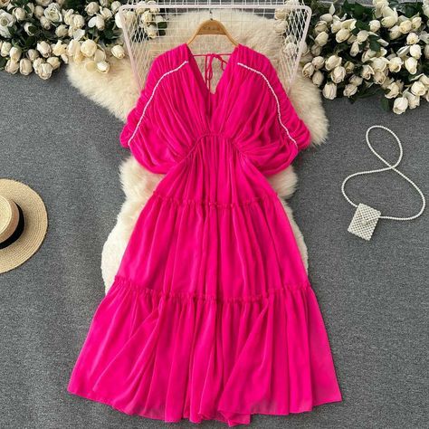 Glam Looks Outfit, Pink Beach Dress, Pleated Chiffon Dress, Fitness Fashion Outfits, Chiffon Summer Dress, Evening Gowns With Sleeves, Womens Trendy Dresses, Stylish Fall Outfits, Western Dress