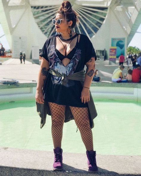 Electro Festival Outfit, Plus Size Concert Outfit, Rock Festival Outfit, Plus Size Festival Outfit, Rave Outfits Plus Size, Outdoor Concert Outfit, Concert Outfit Plus Size, Plus Size Rave, Festival Fashion Outfit