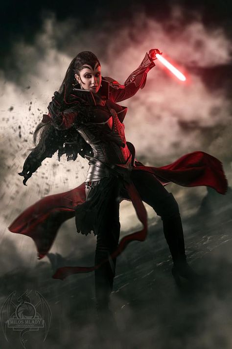 Sith Woman, Star Wars Sith Female, Scifi Costume, Darth Sith, Sci Fi Costume, Star Wars Villains, Sith Empire, Star Wars Sith, Jedi Sith