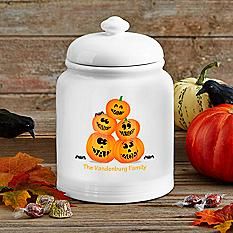 Stacked Halloween Pumpkin Family Treat Jar.  The perfect jar to put my not so cute Halloween cookies I make (they rarely turn out the way I want them!).  At least the jar will be cute! Stacked Halloween Pumpkins, Halloween Jars, Pumpkin Family, Halloween Traditions, Treat Jar, Halloween Supplies, Halloween Kitchen, Treat Jars, Personalized Coffee Mugs