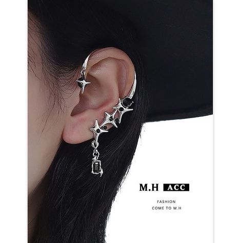 Earrings Full Ear, Full Ear Earrings, Earrings Goth, Pretty Ear Piercings, Ear Cuff Earrings, Ear Crawler, Goth Earrings, Celestial Earrings, Image Swag