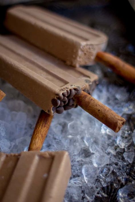 Vegan Mexican Chocolate Popsicles Recipe Chocolate Popsicle Recipes, Iced Coffee Popsicles, How To Make Mocha, Chocolate Popsicle, Mocha Iced Coffee, Frozen Deserts, Coffee Popsicles, Weekend Brunch Recipes, Chocolate Popsicles