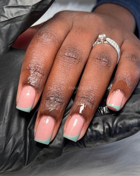 Green french Manicure Short March Nail Designs, Square Gel Nails Summer, Mint Green French Tip Nails, Very Short French Nails, Olive Green French Tip Nails, Squoval French Tip Nails, Cute Nail Ideas For Summer, Green French Manicure, Micro French Manicure