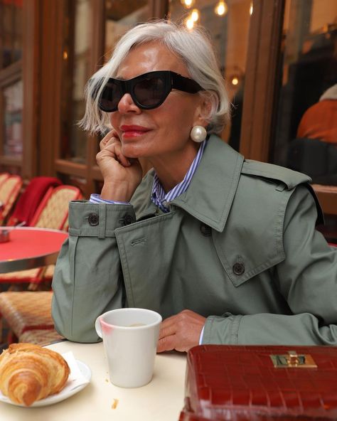 All Posts • Instagram Grece Ghanem, Cooler Style, Diva Style, Ageless Style, February 15, Aging Gracefully, Female Fashion, Bilbao, Style Board