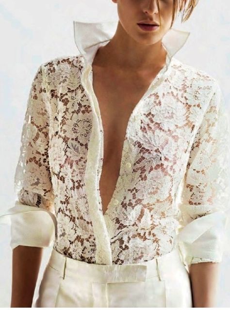 Classy Woman Lace Fashion, White Fashion, Marie Claire, Lace Blouse, Fashion Details, Look Fashion, White Shirt, Juicy Couture, White Lace