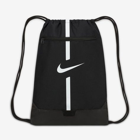 ●{Nike}● Mochila Nike, Football Bag, Gym Sack, Sport Nike, Pe Bags, 95 Nike, Nike Swoosh Logo, Workout Essentials, Nike Accessories