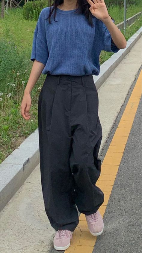 Exam Outfit, 대학생 스타일, Unisex Outfits, Uni Outfits, Tomboy Outfits, Simple Trendy Outfits, Mode Inspo, Fashion Mode, Casual Style Outfits