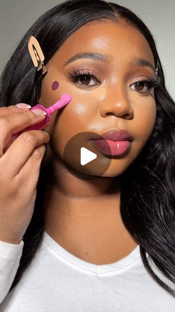 424K views · 49K likes | Evelyn Ropafadzo G on Instagram: "Ombré Blush💖 using @juviasplace liquid blushes   Shades: Sweet Berries & Blush Lily 😍💖  #Makeupformelanin #beatface #blazin_beauties #blackgirlmakeup #makeupformelaningirls #melaninmakeup #powerofmakeup #1minutemakeup #darkskinmakeup #blackgirlmakeupvideos #toofaced #concealertutorial #melaninmakeup #blackexcellence #melaninbeautiesunite #brownskingirl #blackwomen #melaninmakeupdaily #wakeupandmakeup #blackmua #blackgirlmagic #makeupforwoc" Blush Black Women, Blush For Dark Skin, Power Of Makeup, Liquid Blush, Beat Face, Blush Roses, Black Excellence, Black Women, Blush