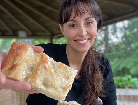 E Benedetta Parodi fa incetta di like con la focaccia dolce di Alessandria fatta in casa: ecco la gustosa ricetta che vi proponiamo. Pizza Focaccia, Focaccia Dolce, Focaccia Pizza, Pane Dolce, Flatbread Pizza, Flatbread, Cakes And More, Armenia, French Toast