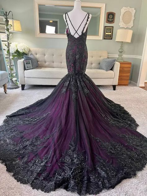 2 in 1 Black&Purple Wedding Dresses Mermaid Gothic Spaghetti Strap Bridal Gowns | eBay Black And Purple Wedding Dress, Black Purple Wedding, Wedding Dress 2 In 1, Black And Purple Wedding, Purple Black Wedding, Royal Purple Wedding, Wedding Dress Reception, Dark Purple Wedding, Black Wedding Dress Gothic