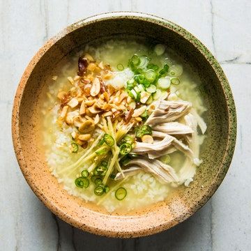 Eat When Sick, Rice Noodle Soup, Century Egg, Green Chiles, Easy Chinese, Ginger Recipes, Rice Soup, Chicken And Rice, Gluten Free Chicken