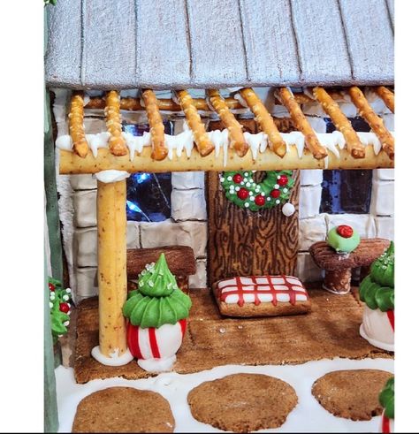 Gingerbread Treehouse, Graham Cracker House, Gingerbread House Ideas, Cool Gingerbread Houses, Gingerbread House Parties, Gingerbread House Designs, All Things Gingerbread, The Best Dessert, Gingerbread House Decorations