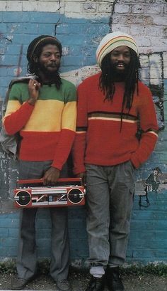 Rasta Reggae Jamaica Rasta Reggae Jamaica Old school vibes | instagram inspo | instagram asthetic | creative instagram | #instagram Cornrows On Short Hair, Short Hair Guys, Old School Vibes, Hair Guys, School Vibes, Jamaica, Old School, Short Hair, Dreadlocks