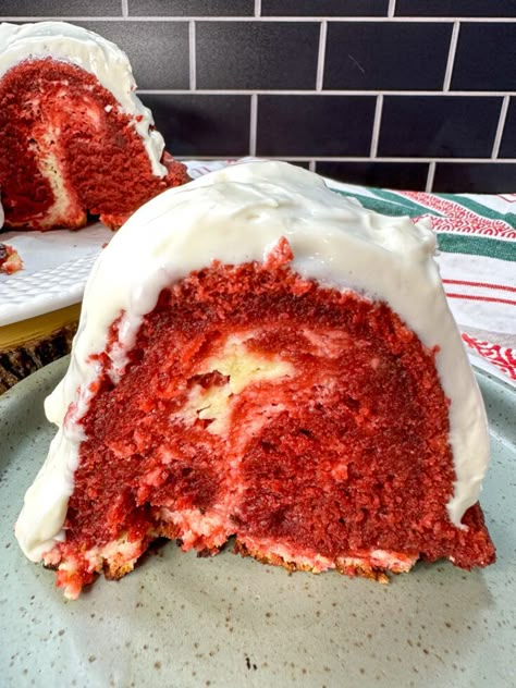 Red Velvet Cake With Cream Cheese, Red Velvet Cream Cheese Pound Cake, Red Velvet Cheesecake Pound Cake, Red Velvet Pound Cake With Cream Cheese, Velvety Cream Cheese Pound Cake, Strawberry Cheesecake Pound Cake, Red Velvet Pound Cake Recipe, Red Velvet Pound Cake, Pound Cake With Cream Cheese