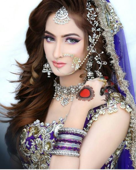 Pakistani Bridal Makeup, Bridal Makeover, Latest Bridal Dresses, Braut Make-up, Pakistani Bridal Dresses, Indian Bridal Makeup, Pakistani Bridal Wear, Pakistani Bridal, Fashion Photography Editorial