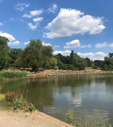 Ladies Pond Hampstead, Hampstead Ladies Pond, Blue Sisters, Wild Waters, Hampstead Heath, Ponds, London Uk, Solo Travel, Just Go