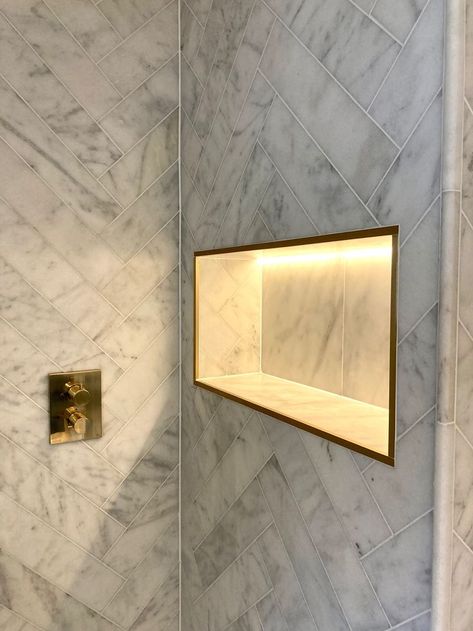 1880 House, Marble And Brass Bathroom, Bathroom Minimal, Bathroom 2024, Shower Recess, Built In Bath, Master Shower, Affordable Interior Design, Children's Bedrooms