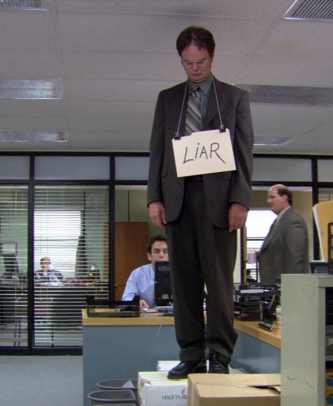 The Office Characters Costumes, Dwight Schrute Aesthetic, Dwight Schrute Wallpaper, Dwight Schrute Costume, The Office References, The Office Memes, The Office Poster, The Office Funny, Best Of The Office