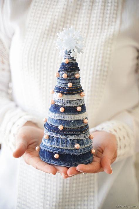 Turn old denim into this adorable Mini Christmas tree made from old blue jeans! A cute miniature holiday decoration to add to your mantle! This is such a cute upcycled blue jeans craft and a great miniature holiday tree idea! Make this with the kids this year for Christmas! Denim Crafts Diy, Weekend Crafts, Blue Jeans Crafts, Cone Christmas Trees, Cute Miniature, Christmas Tree Crafts, Jean Crafts, Gnomes Crafts, Denim Crafts