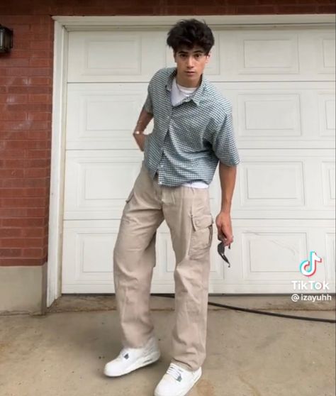 First Date Outfit Men, Guy Outfits Aesthetic, First Date Outfit Casual, Bf Fits, First Day Of School Fits, Korean Mens Fashion, First Date Outfits, Guy Fits, Mens Summer Outfits