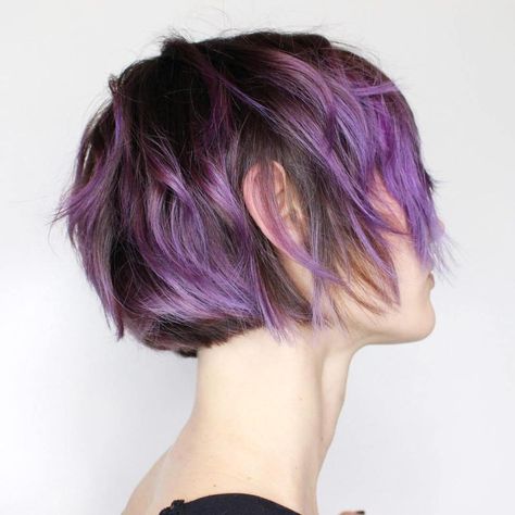 20 Purple Balayage Ideas from Subtle to Vibrant Purple Tips Short Hair, Cool Dyed Hair Ideas Short With Bangs, Colorful Bob Hair, Dyed Pixie Cut, Green Hairstyles, Purple Hairstyles, Shag Bob, Purple Balayage, Balayage Short