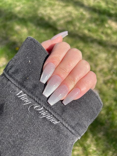 Ombre Cat Eye, Press On Nails French Tip, Press On Nails French, Nails Valentine, Nails French Tip, Different Nail Shapes, Eye Nails, Nail Jewels, Valentine Anniversary