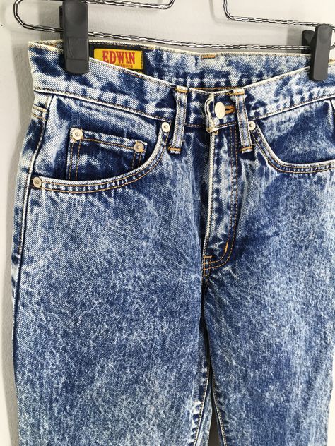 Vintage Edwin Acid Wash Jeans Women's Jeans 24X31 High Waisted 90s Mom Boyfriends Grunge Style Jeans Waist 26 inches ACTUAL SIZE MEASUREMENT :- Waist: 26 inches Thigh: 22 inches Inseam: 31 inches Outseam (Length) : 40.5 inches Leg Opening: 13 inches Rise : 10 inches Weight : 0.77 kg (All measurements were taken lying flat) An item that has been used or worn previously. See our listing for full details and description of any imperfections. Please don't expect it to be like new or in pristine cond 90s Mom, Acid Wash Jeans, Style Jeans, Grunge Style, Wash Jeans, Acid Wash, Grunge Fashion, Jeans Style, High Waist Jeans