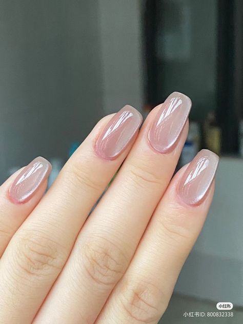 Nails Images, Dark Spring, Engagement Nails, Unghie Sfumate, Nails Dark, Minimal Nails Art, Hello Nails, Subtle Nails, Simple Gel Nails