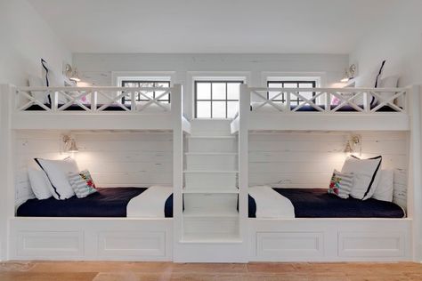 Built in bunk beds - what a fun idea and love the plank wood wall eclecticallyvintage.com Bunk Bed Rooms, White Bunk Beds, Bunk Beds Built In, Built In Bunks, Bunk Rooms, Bunk Bed Designs, Bunk Room, Beach House Design, Bunk House