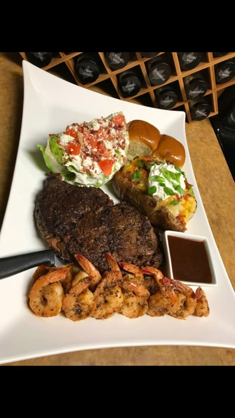 Surf and Turf with loaded baked potato, classic wedge of lettuce and homemade dinner rolls. Bon Appetite. Dinner Food In Usa, Usa Food For Dinner, First Year Of Marriage, Baked Chicken Parmesan, My First Year, Food Goals, Chicken Parmesan, Pisco, Food Obsession