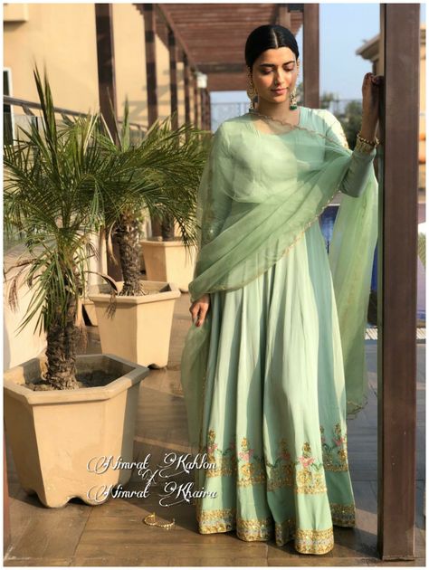 Roka Suits, Punjabi Lengha, Suits For Women Indian Punjabi, Functional Outfits, Designer Punjabi Suits Patiala, Biography Project, Suits For Women Indian, Nimrat Khaira, Patiala Suit Designs