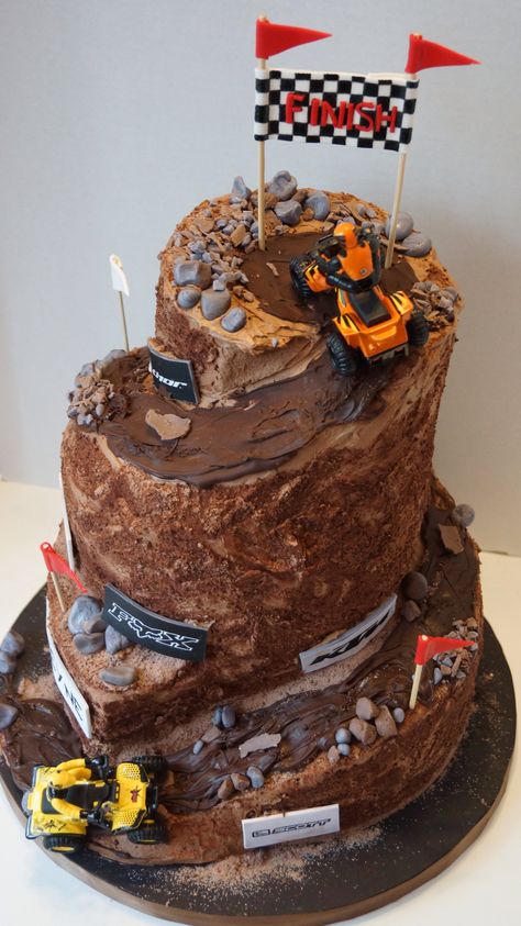 Quading cake Quad Birthday Cake, Quad Birthday Party, Quad Bike Cake, Dirt Bike Birthday Cake, Atv Cake, 4 Wheeler Cake, Bike Birthday Cake, Dirtbike Birthday Party, Bolo Motocross