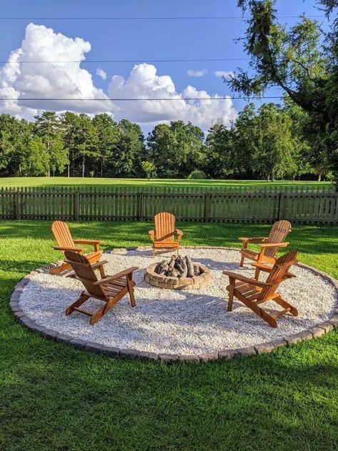 Diy Fire Pit Area, Magical Backyard, Outdoor Fire Pit Seating, Outdoor Fire Pit Area, Fire Pit Seating Area, Outside Fire Pits, Brick Fire Pit, Fire Pit Ideas, Landscaping Ideas On A Budget