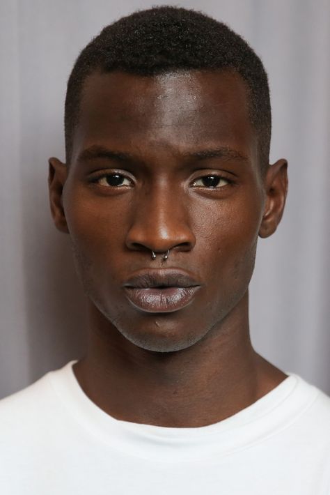 Sims Skins, Adonis Bosso, Soft Beard, Dark Skin Models, Black Male Models, Facial Aesthetics, Model Face, Crew Cuts, Face Men